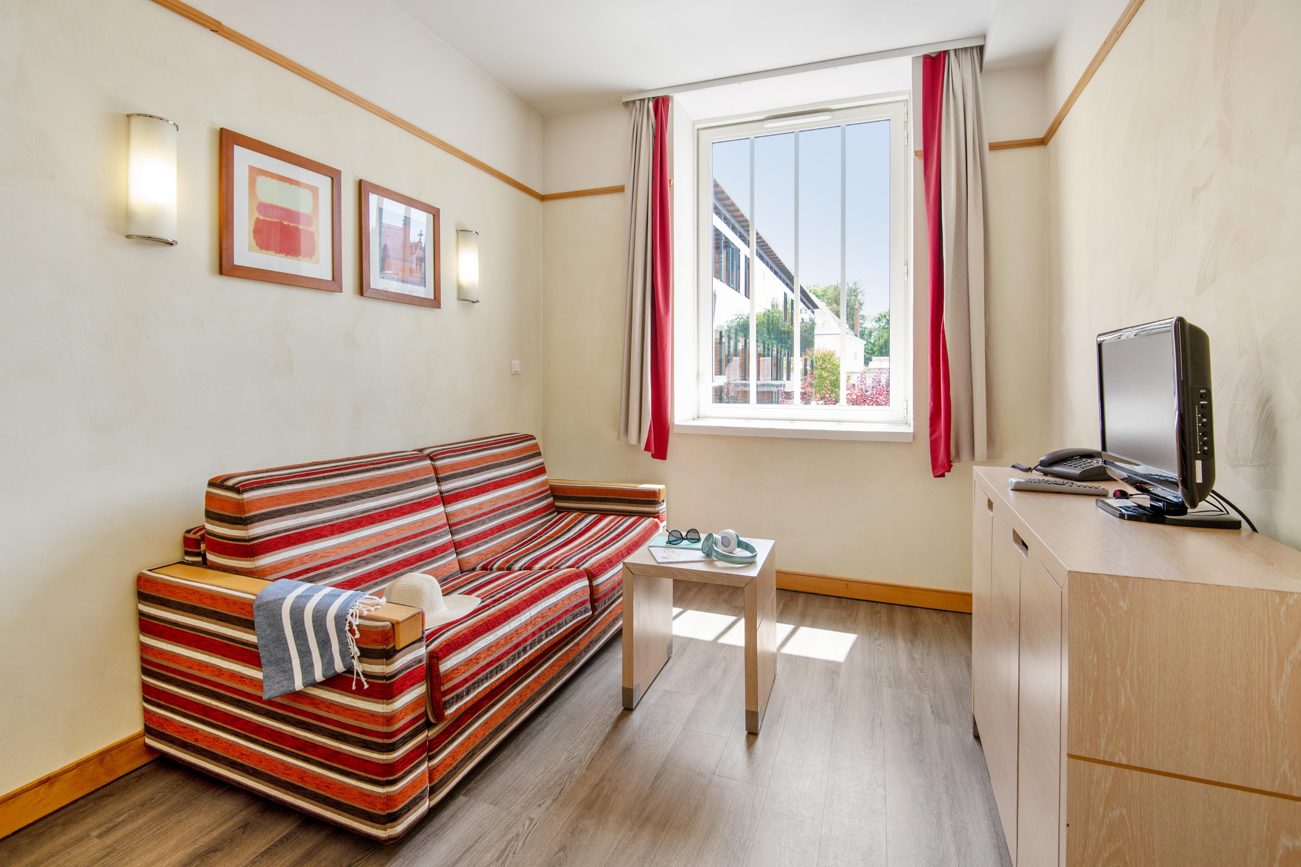 Pierre & Vacances Le Moulin Des Cordeliers Loches Εξωτερικό φωτογραφία